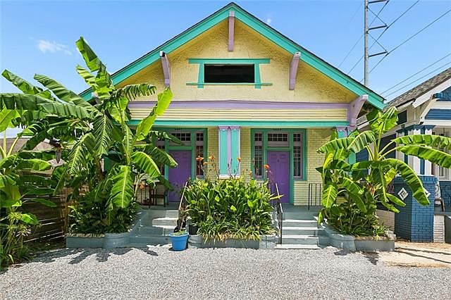 1st image of 8405 Apricot St