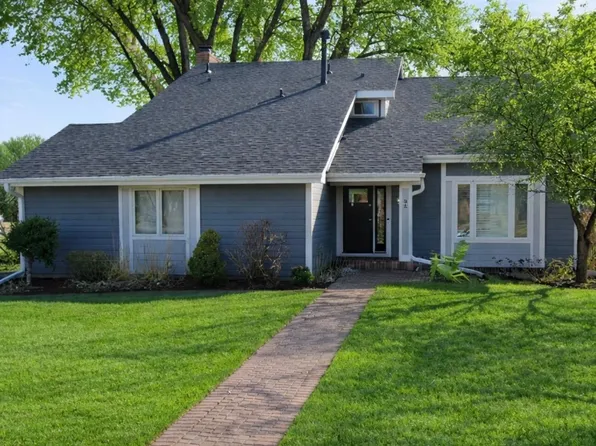 95 Nevada Ave S, Golden Valley, MN 55426