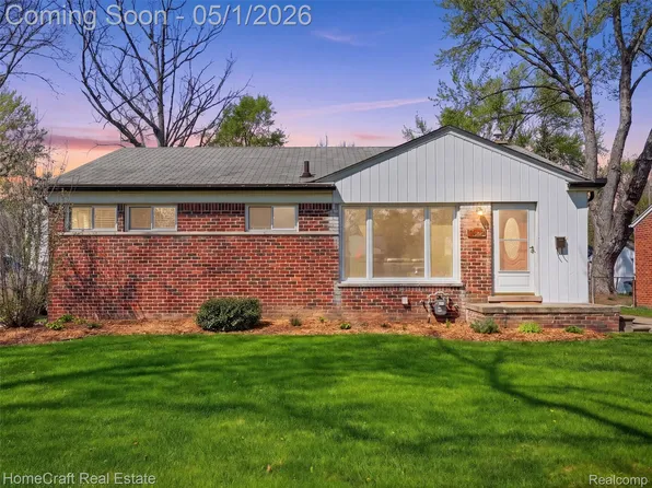 30132 Westfield St, Livonia, MI 48150