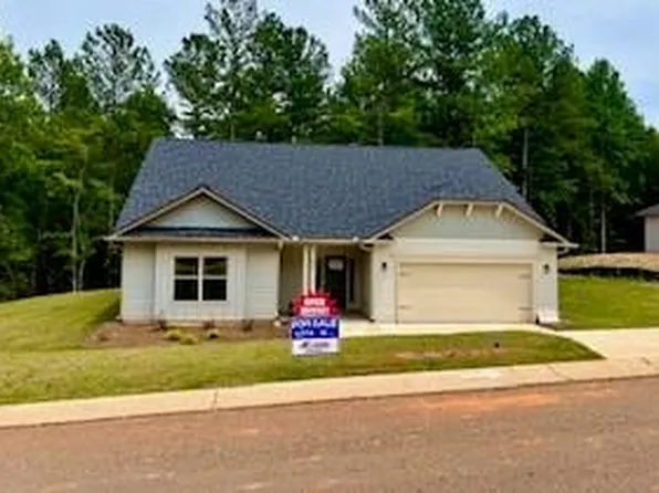 237 Eagle Heights Dr, Maysville, GA 30558