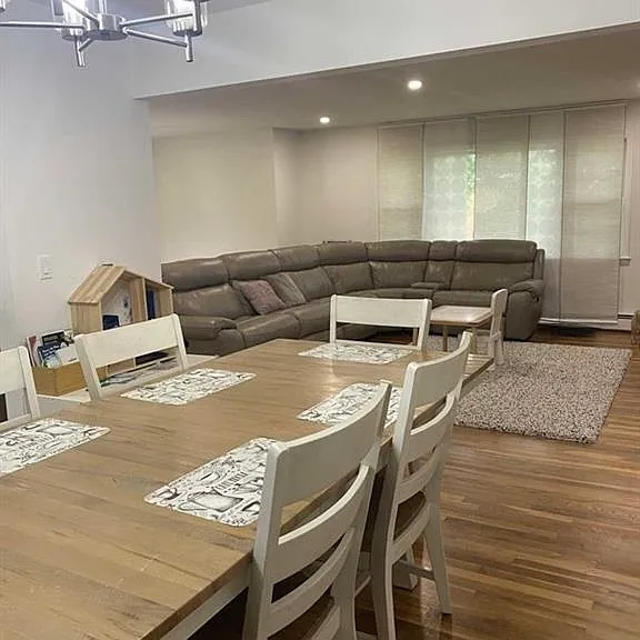 552 Stevens Ave — Photo 3