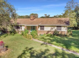 9444 Merrill Rd, Whitmore Lake, MI 48189