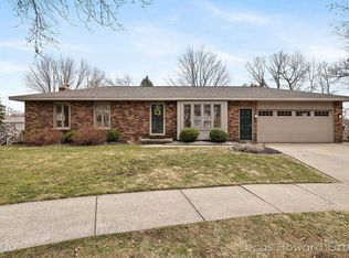 2594 Emerson Ave NW, Grand Rapids, MI 49544