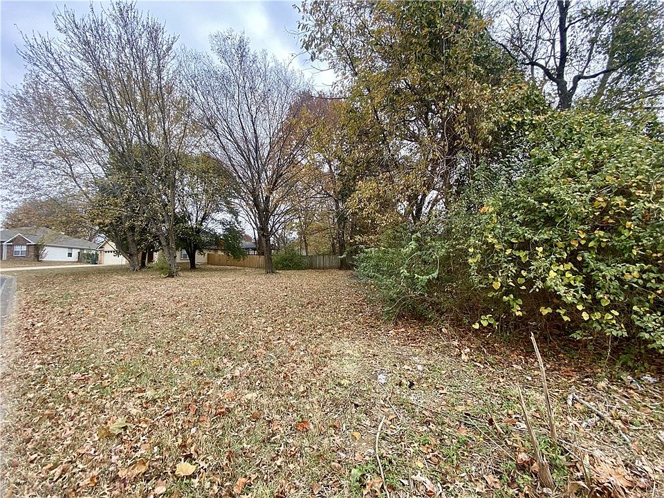 1st image of N Timberline Dr #50