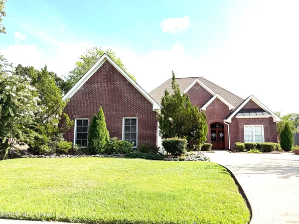 112 Elizabeth Dr, Brandon, MS 39042