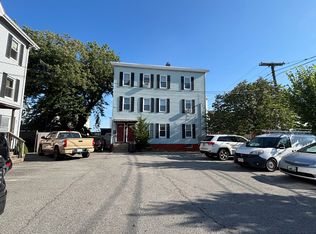 27 Hicks St #3, Pawtucket, RI 02860