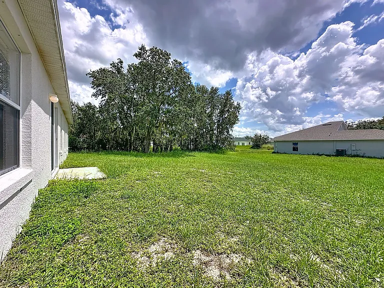 424 Danube Way — Photo 36