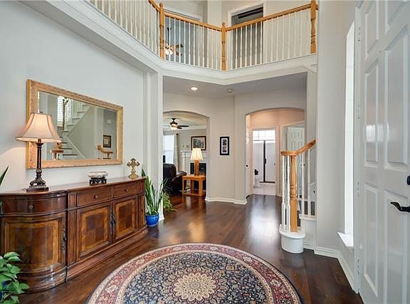 3rd image of 4729 Wickersham Dr