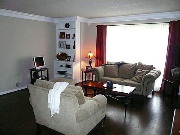 2nd image of 1249 Derby Dr