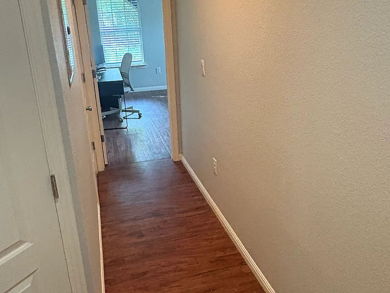 416 Railroad St — Photo 18
