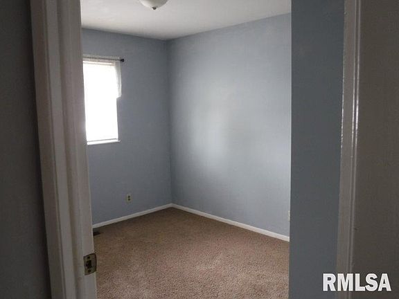 4th image of 3823 W Brighton Ave