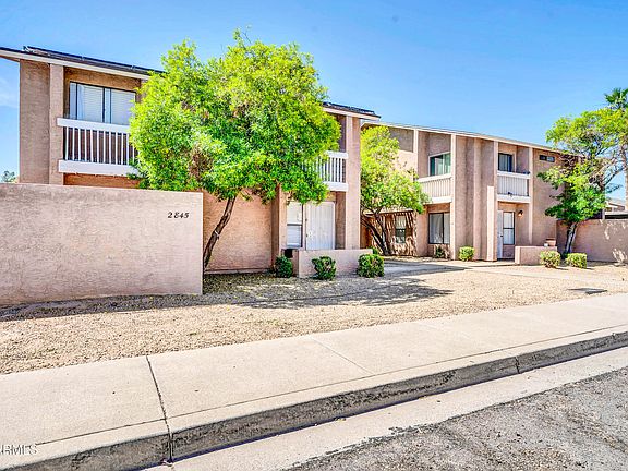 2nd image of 2845 E Tracy Ln Unit 4