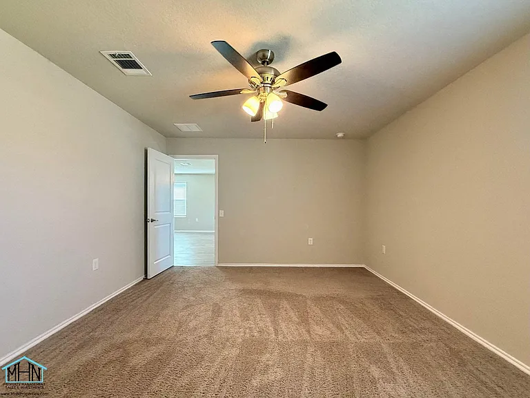 6610 Hibiscus Fls — Photo 15