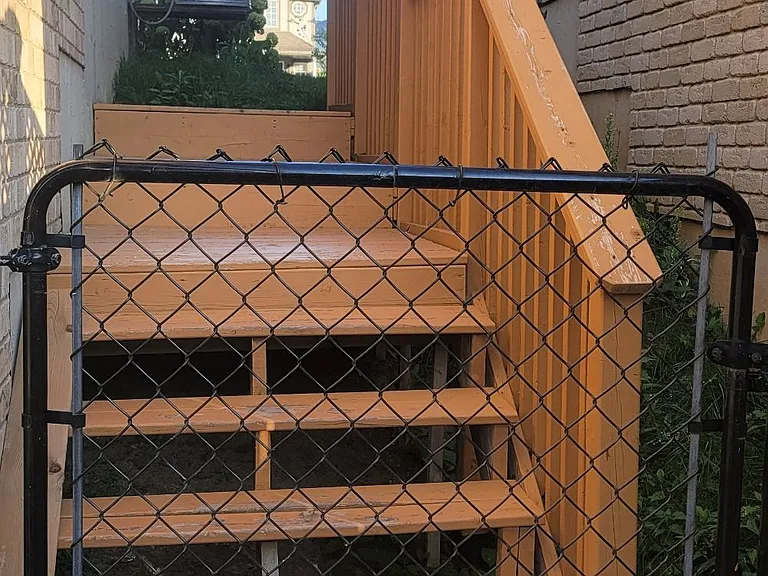 171 Westmeadow Dr #BASEMENT — Photo 13