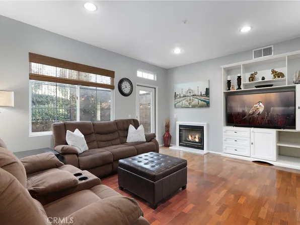 97 Ardmore, Irvine, CA 92602