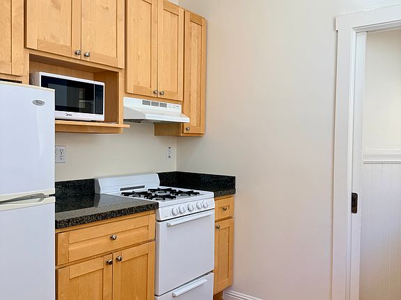 4th image of 739 Haight St APT 203