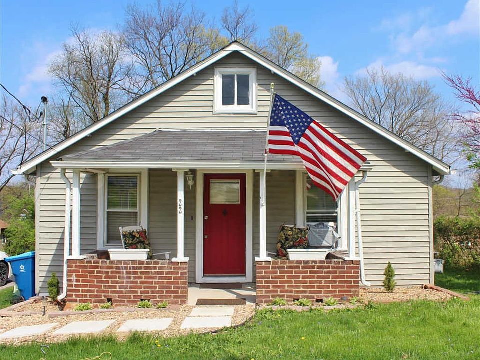 1st image of 22 Reading Ave
