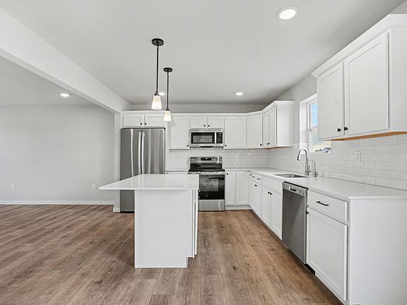 i1880 9.0 Kitchen