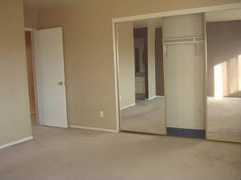 5th image of 15910 Rosehaven Ln