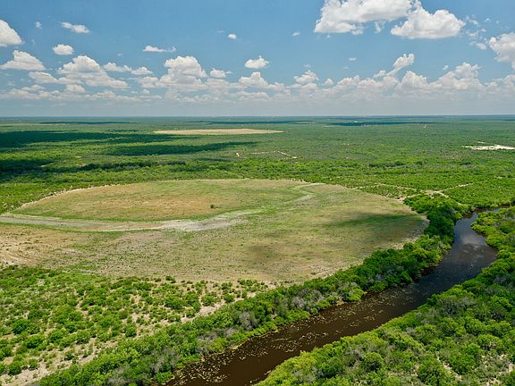 3rd image of 3 972/ Acre