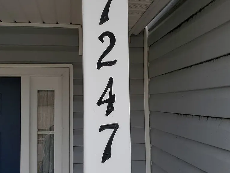 7247 Georges Way — Photo 16