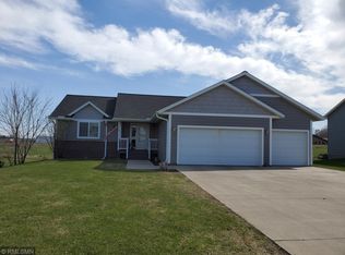 275 Arbor Curv, Cokato, MN 55321