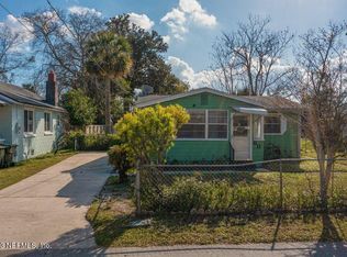 60 Jackson Rd, Atlantic Beach, FL 32233