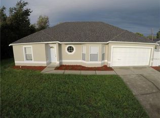 196 Kenlake Dr, Deltona, FL 32738
