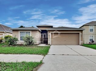 1307 Sheridan Bay Dr, Ruskin, FL 33570