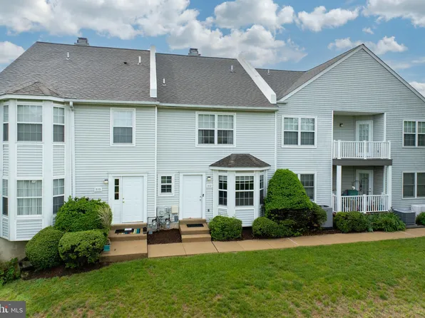 312 Huntington Ct #54, West Chester, PA 19380