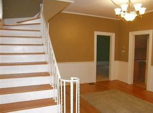 22130 Fox St, Cassopolis, MI 49031