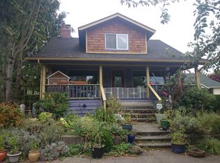 7350 Mary Ave NW, Seattle, WA 98117