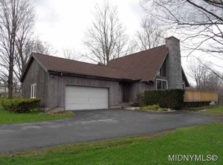 9439 Butler Rd, Sauquoit, NY 13456