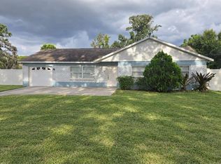 8601 TWIN LAKES BOULEVARD, TAMPA, FL 33614