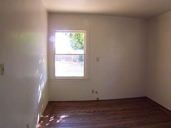5th image of 1217 56th St