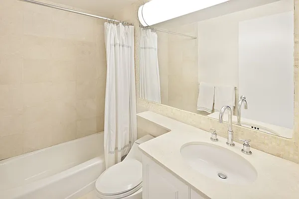 Rented by Compass | media 9