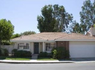 2042 Pueblo, Tustin, CA 92782