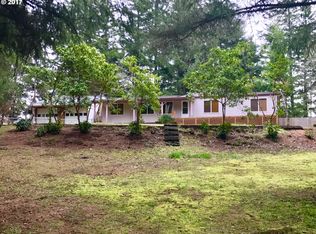97608 Kadora Ln, North Bend, OR 97459