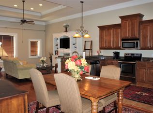 115 6th St N, Columbus, MS 39701