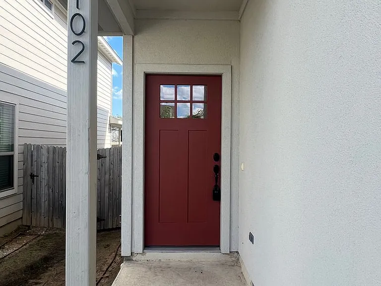 10318 Lynwood Br #102 — Photo 2