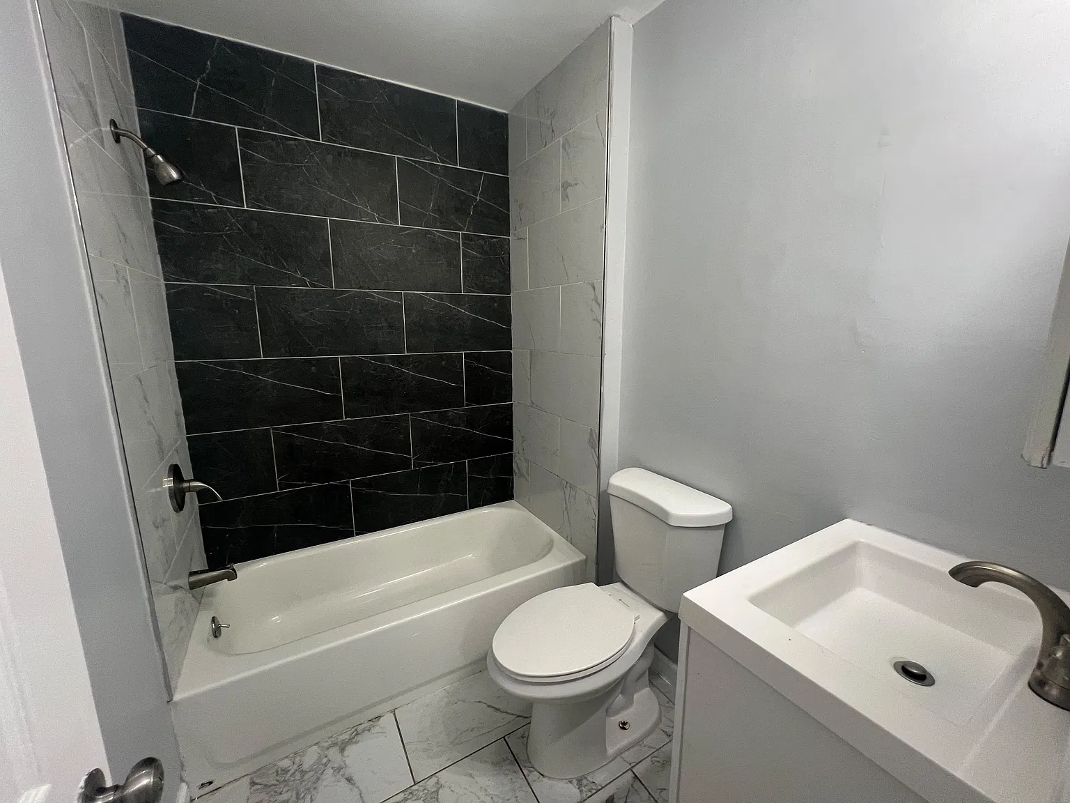 2 bed, $2,250 — Photo 3
