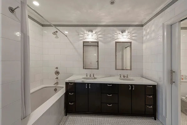 Rented by Nest Seekers International | media 39