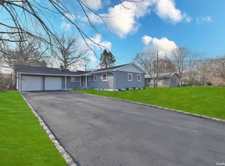 14 Quist Ln, Nesconset, NY 11767