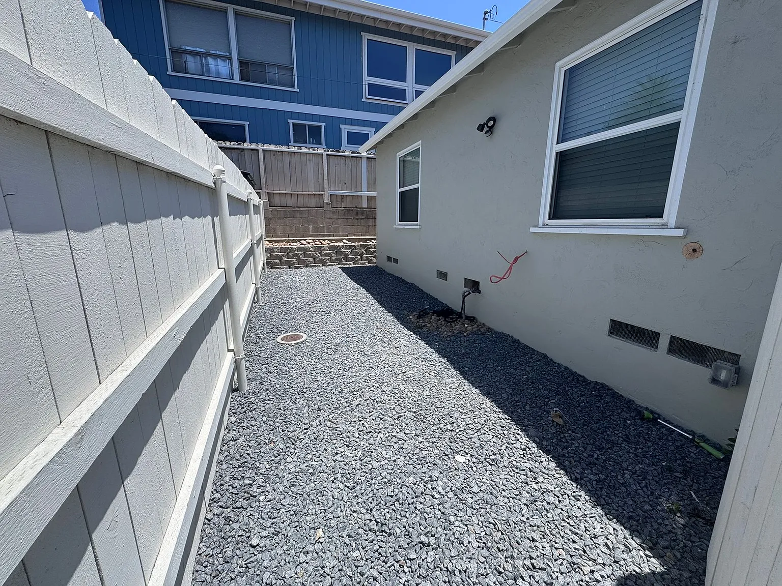 7041 7045 Saranac Street — Photo 3