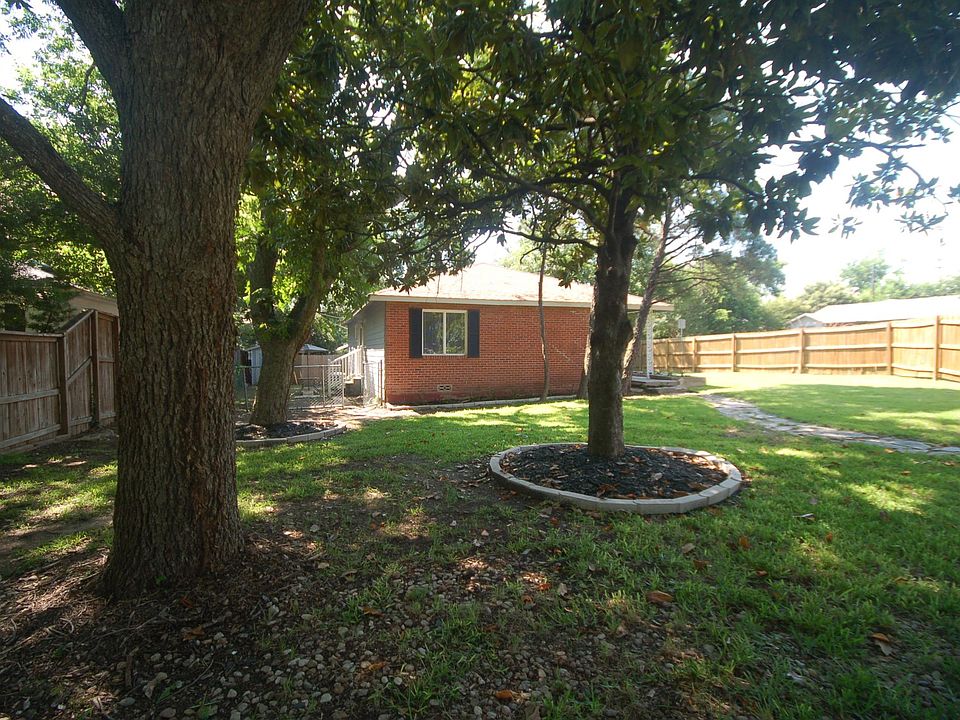 1st image of 4501 Finley Dr #A