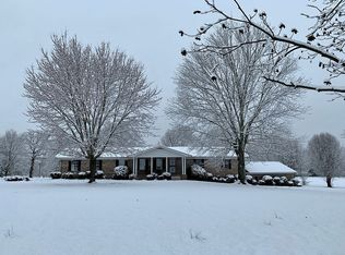 8437 Roy Ln, Ooltewah, TN 37363