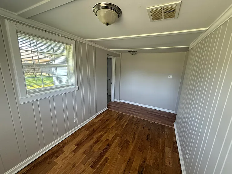 2360 Liberty Rd — Photo 12