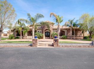 5807 N Dannys Ct, Litchfield Park, AZ 85340