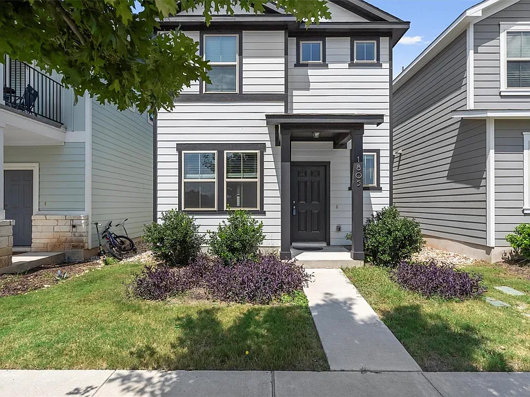 1805 Artesian Springs Xing — Photo 2