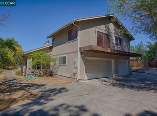 66 Amigo Ln, Walnut Creek, CA 94596